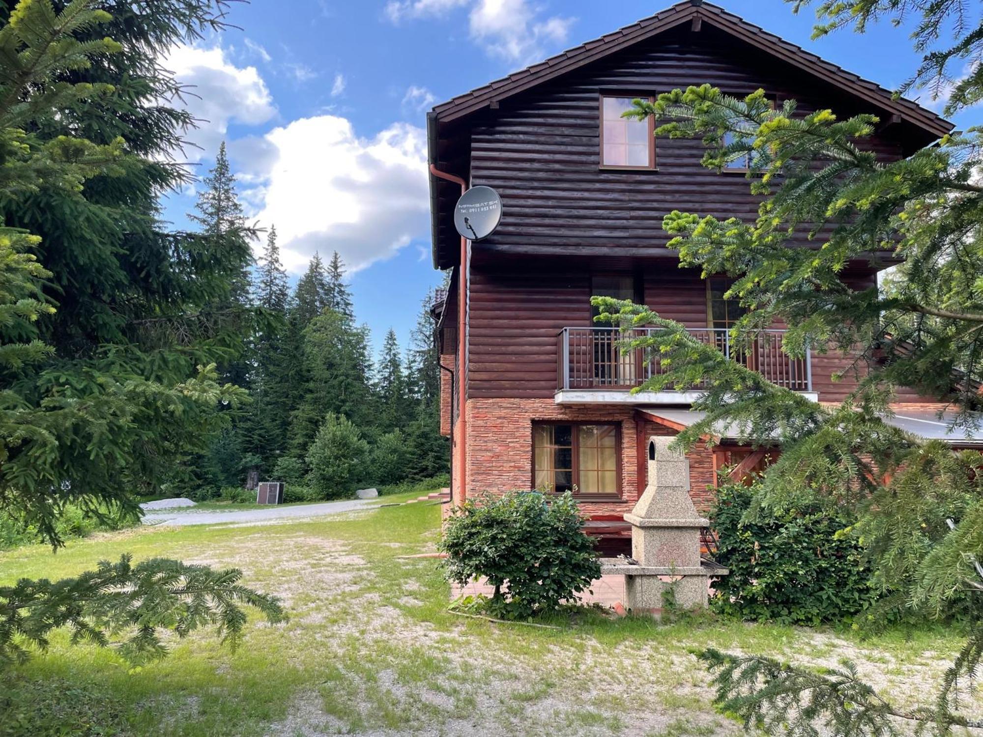 Villa Aspen ديمانوفْشكا دولِنا المظهر الخارجي الصورة