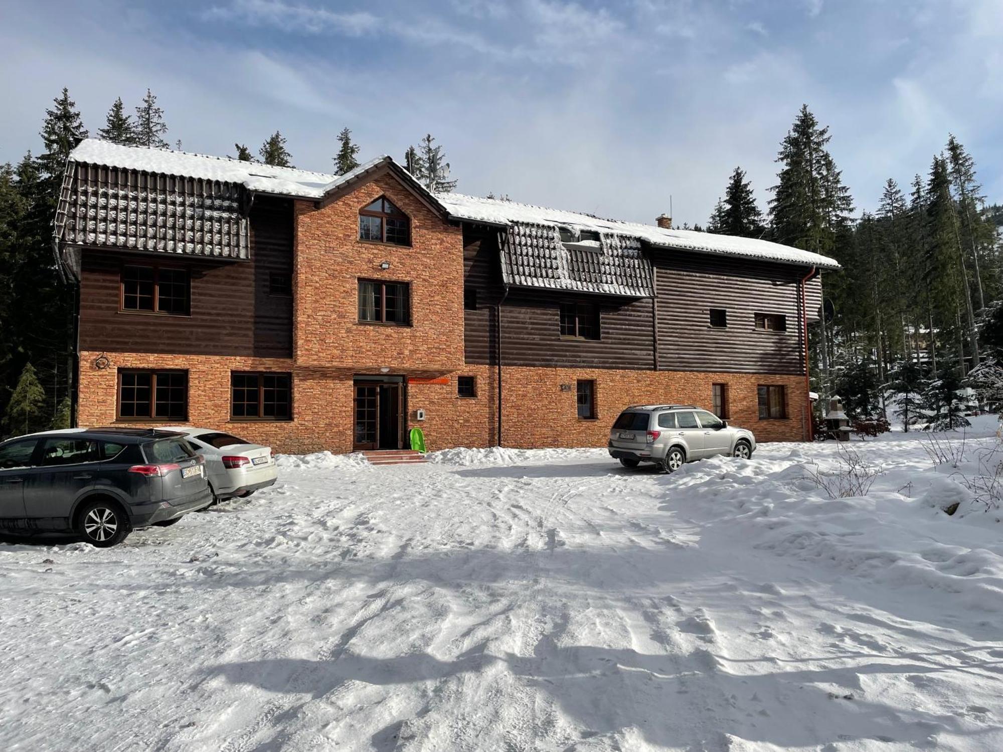 Villa Aspen ديمانوفْشكا دولِنا المظهر الخارجي الصورة